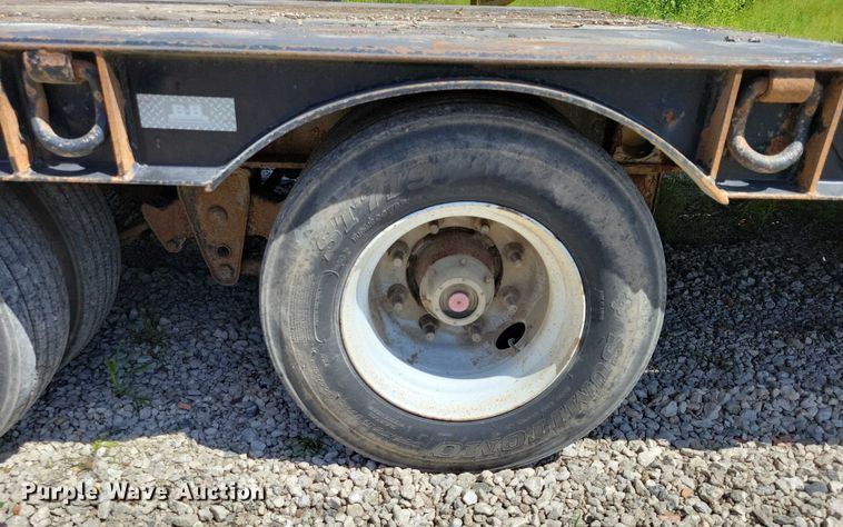 image for item DX7427 2017 B-B Trailers FB8X31TPT equipment trailer