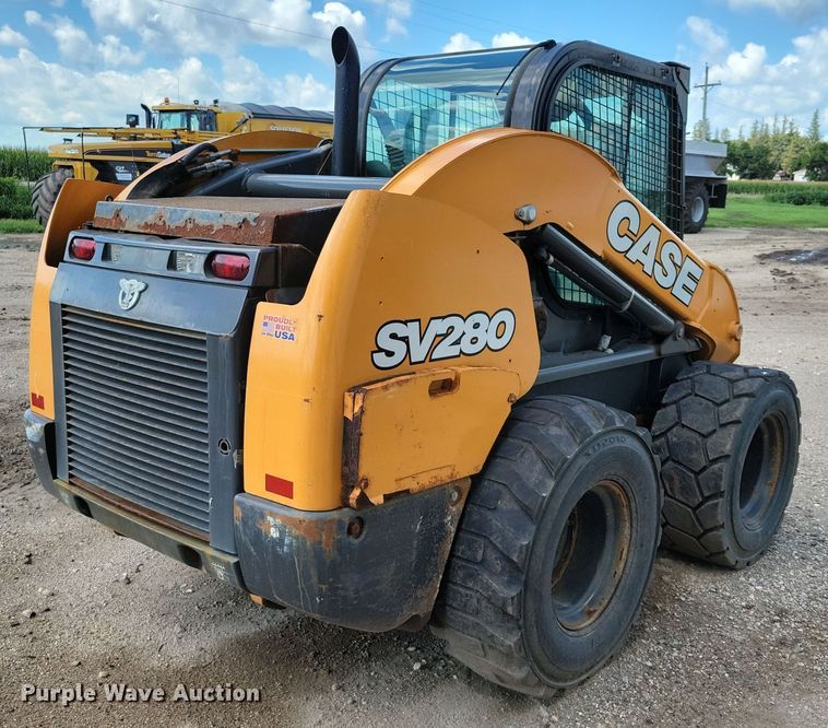 image for item DX7449 2019 Case SV280 skid steer loader