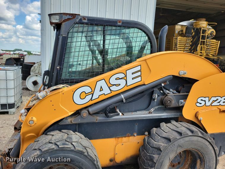 image for item DX7449 2019 Case SV280 skid steer loader