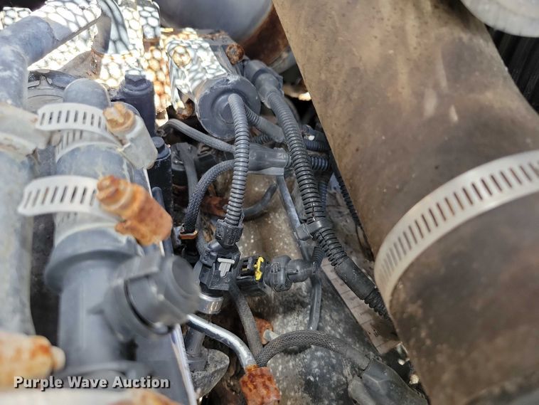 image for item DX7449 2019 Case SV280 skid steer loader