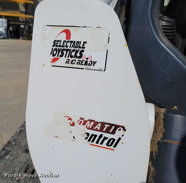 image for item DX7457 2021 Bobcat T770 tracked skid steer loader