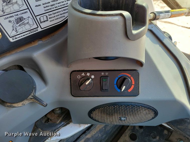 image for item DX7457 2021 Bobcat T770 tracked skid steer loader