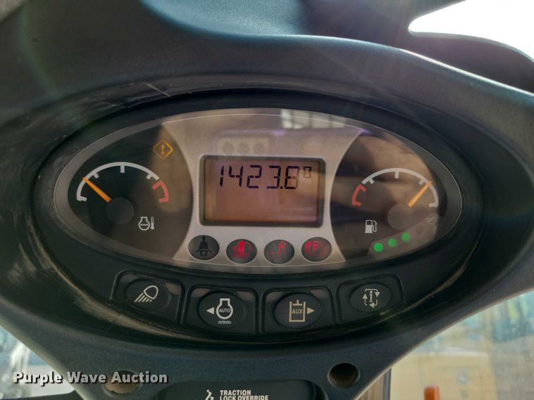 image for item DX7457 2021 Bobcat T770 tracked skid steer loader