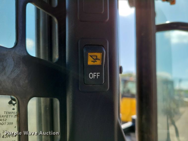 image for item DX7457 2021 Bobcat T770 tracked skid steer loader