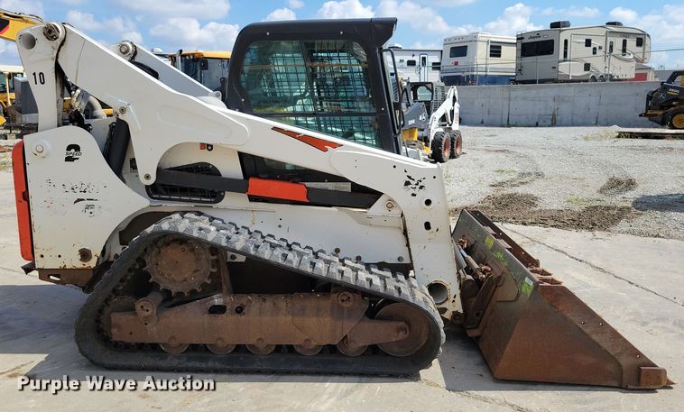 image for item DX7458 2021 Bobcat T870 tracked skid steer loader