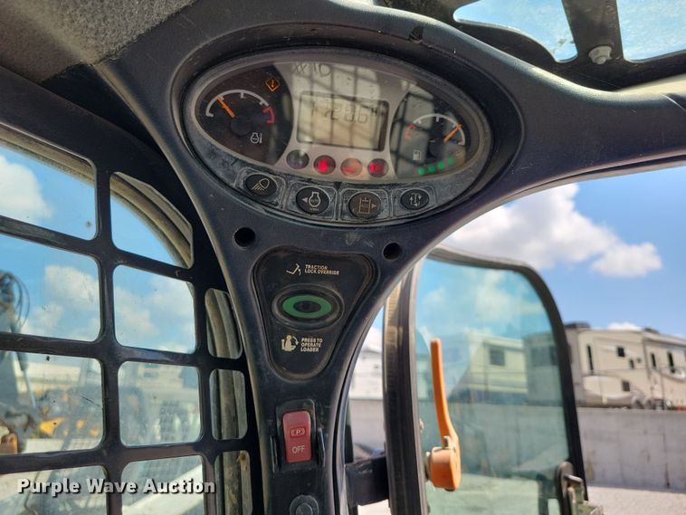 image for item DX7458 2021 Bobcat T870 tracked skid steer loader