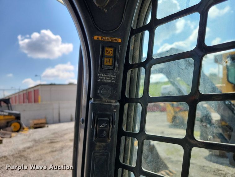 image for item DX7458 2021 Bobcat T870 tracked skid steer loader