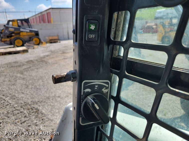 image for item DX7458 2021 Bobcat T870 tracked skid steer loader