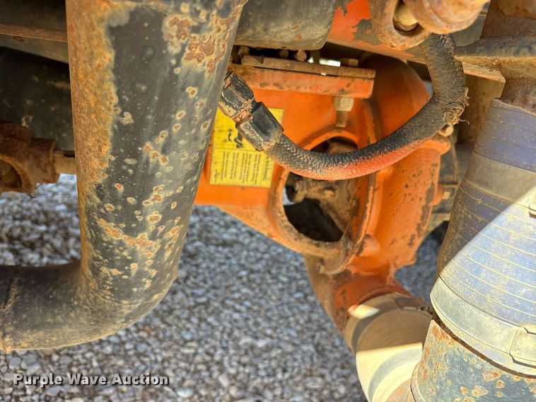 image for item DY0853 1994 Ford LA9000 water truck