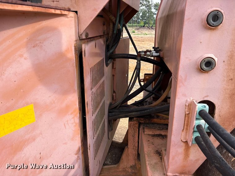 image for item DY0945 1990 Case 752B double drum vibratory roller