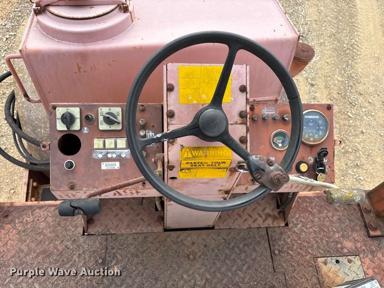 image for item DY0945 1990 Case 752B double drum vibratory roller