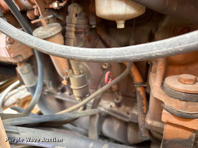 image for item DY0945 1990 Case 752B double drum vibratory roller