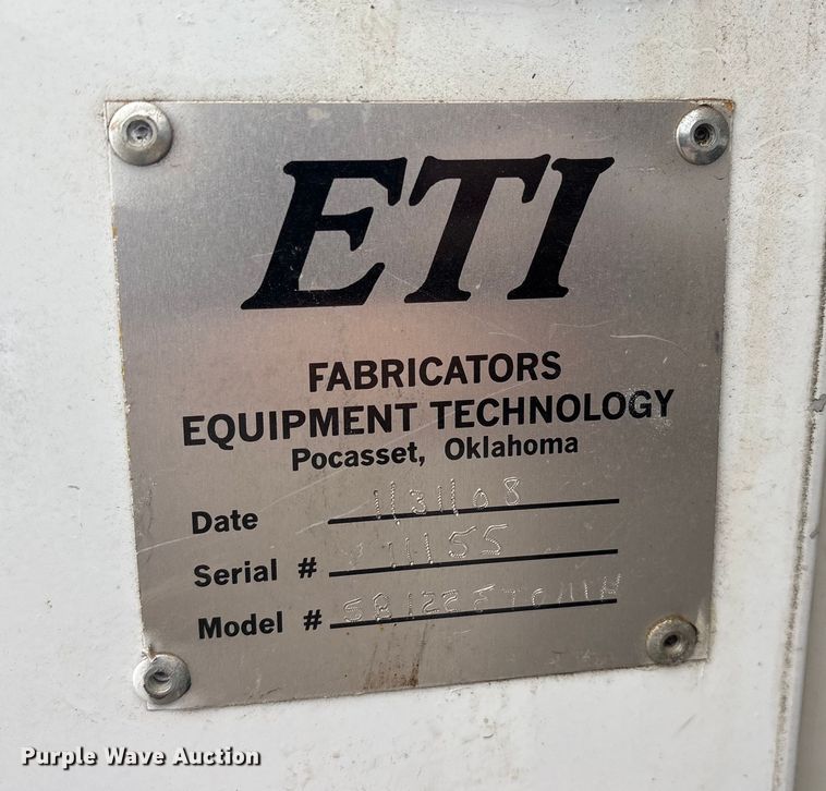 image for item DY0949 2013 Dodge Ram 5500 bucket truck