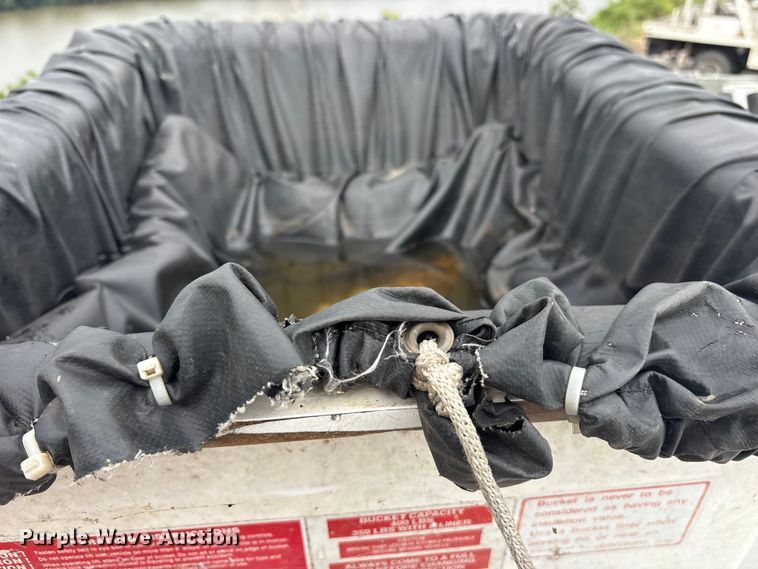 image for item DY0949 2013 Dodge Ram 5500 bucket truck