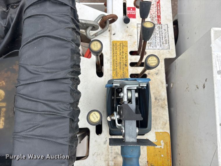 image for item DY0949 2013 Dodge Ram 5500 bucket truck