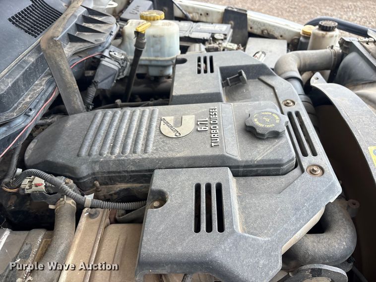 image for item DY0949 2013 Dodge Ram 5500 bucket truck