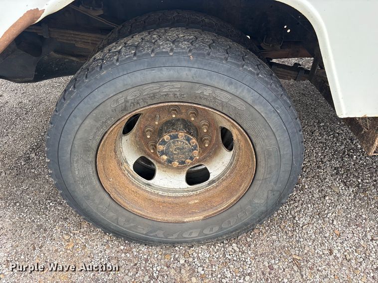 image for item DY0949 2013 Dodge Ram 5500 bucket truck