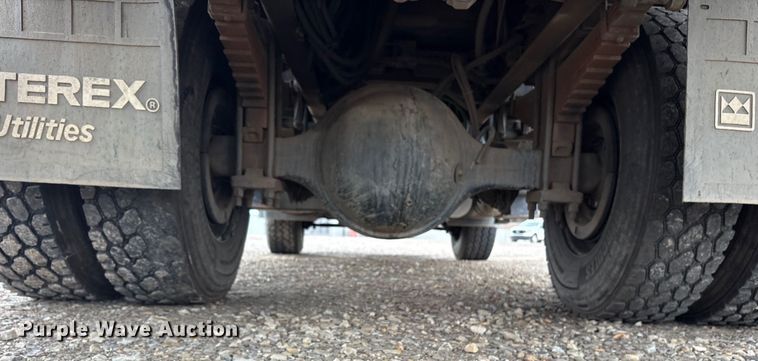 image for item DY0952 2018 International 7500 Bucket truck