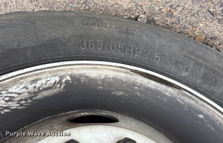 image for item DY0952 2018 International 7500 Bucket truck