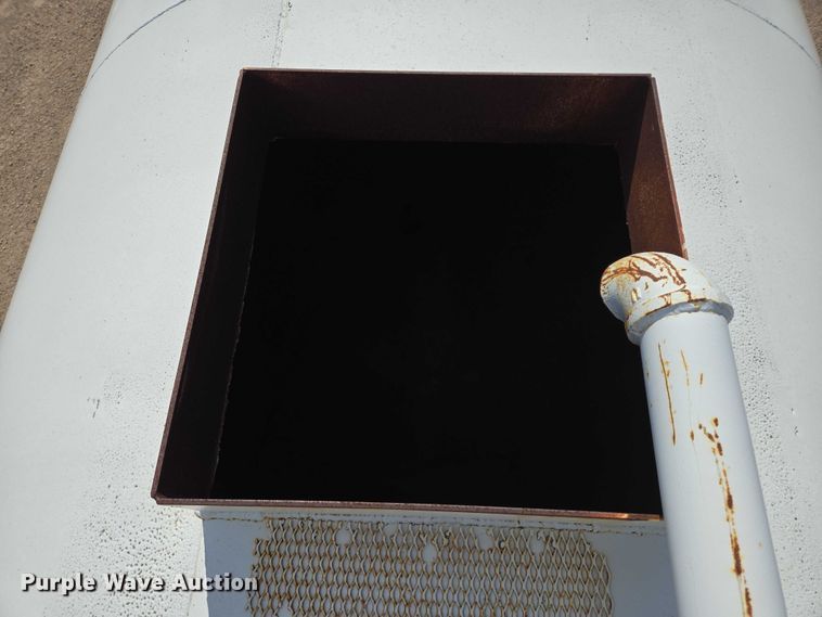 image for item DY1116 1978 Kenworth W900 water truck