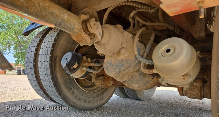 image for item DY1116 1978 Kenworth W900 water truck