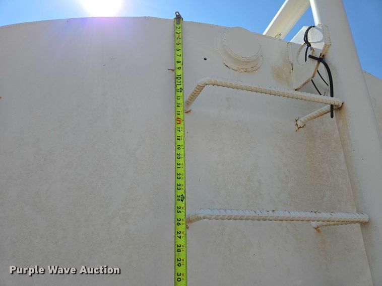 image for item DY1116 1978 Kenworth W900 water truck