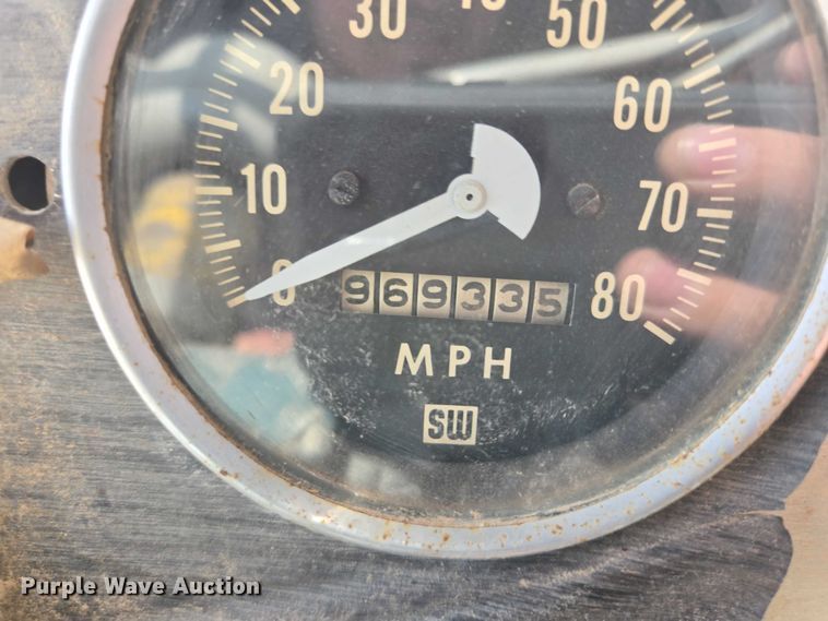 image for item DY1116 1978 Kenworth W900 water truck