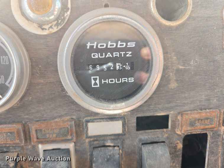 image for item DY1116 1978 Kenworth W900 water truck