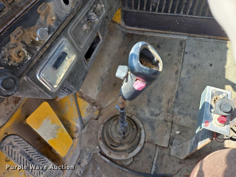 image for item DY1116 1978 Kenworth W900 water truck