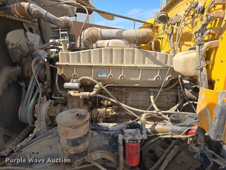 image for item DY1116 1978 Kenworth W900 water truck