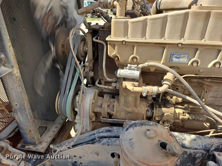 image for item DY1116 1978 Kenworth W900 water truck