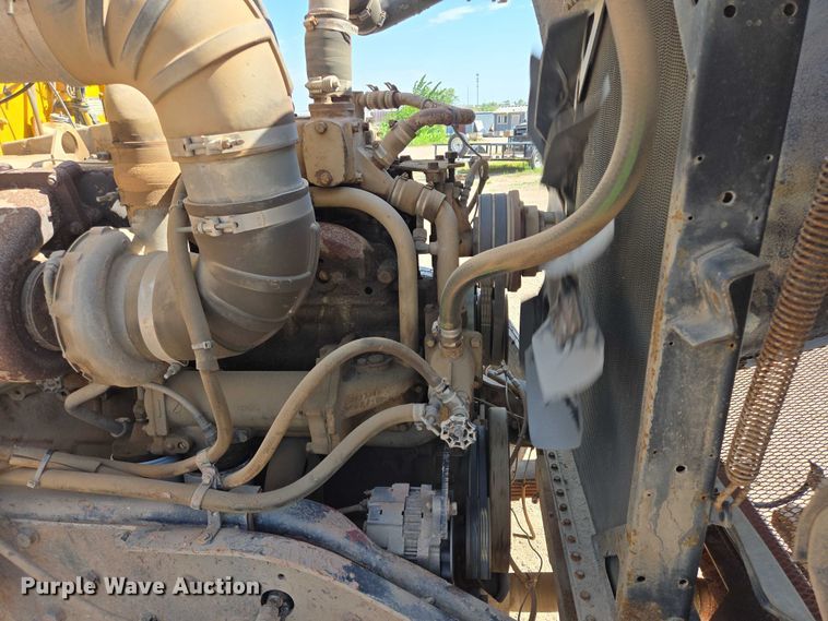 image for item DY1116 1978 Kenworth W900 water truck