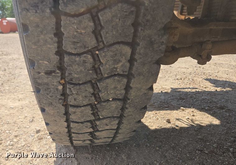 image for item DY1116 1978 Kenworth W900 water truck