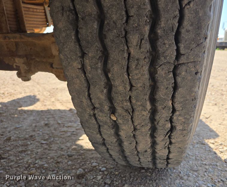 image for item DY1116 1978 Kenworth W900 water truck