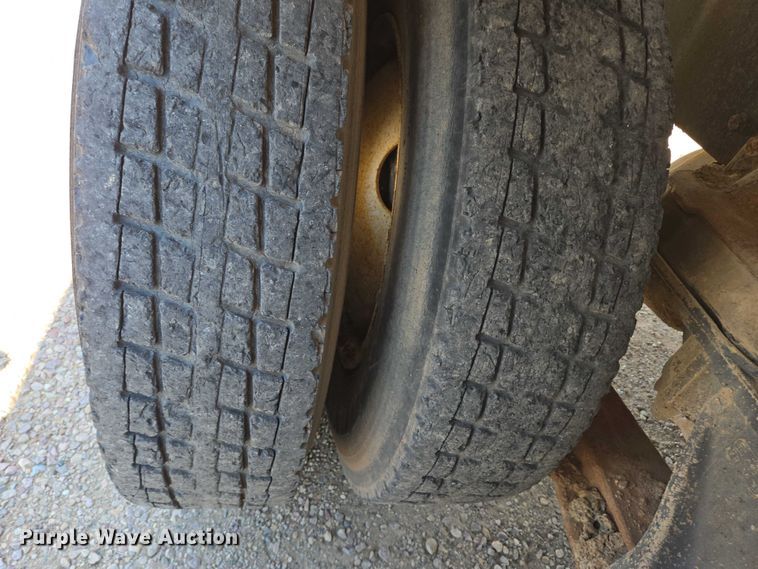 image for item DY1116 1978 Kenworth W900 water truck