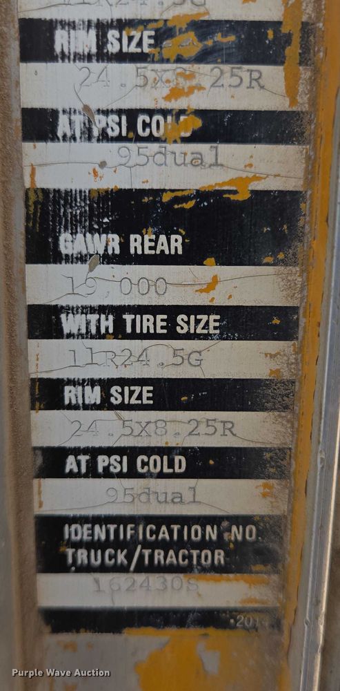 image for item DY1116 1978 Kenworth W900 water truck