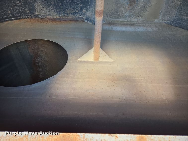 image for item DY1117 1978 Kenworth W900 water truck