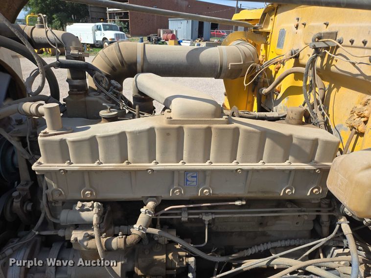 image for item DY1117 1978 Kenworth W900 water truck