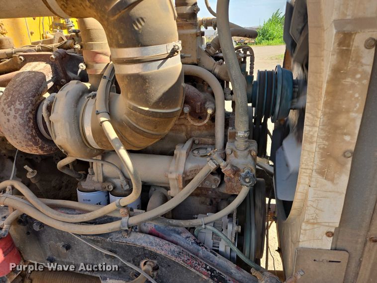 image for item DY1117 1978 Kenworth W900 water truck