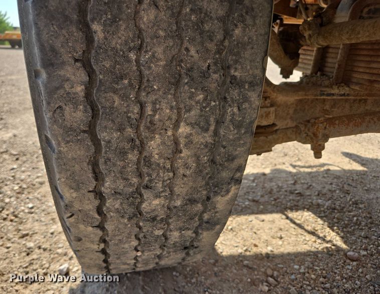 image for item DY1117 1978 Kenworth W900 water truck