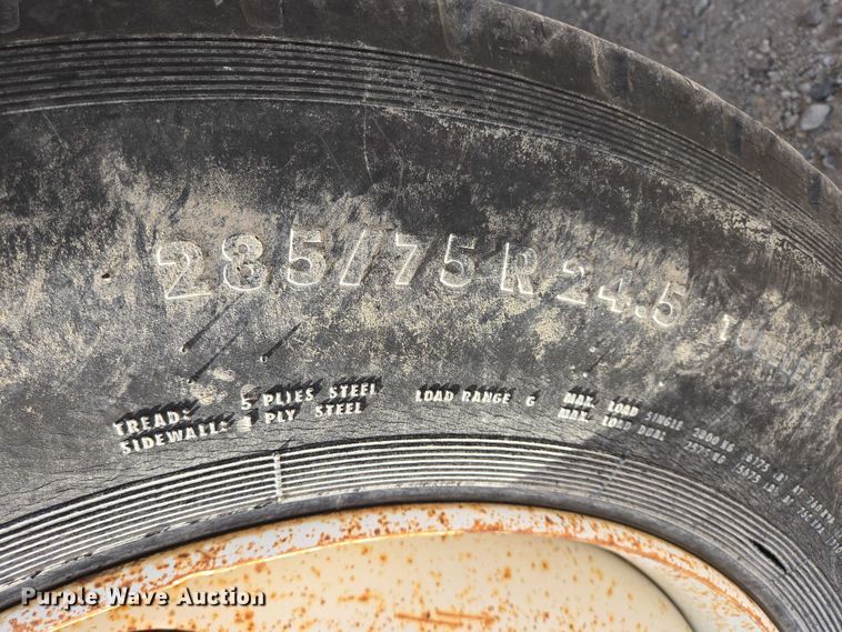 image for item DY1117 1978 Kenworth W900 water truck