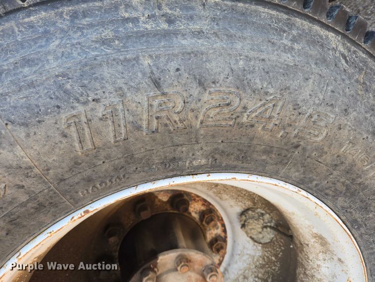 image for item DY1117 1978 Kenworth W900 water truck