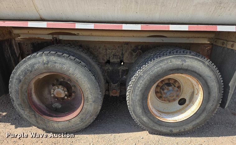 image for item DY1117 1978 Kenworth W900 water truck