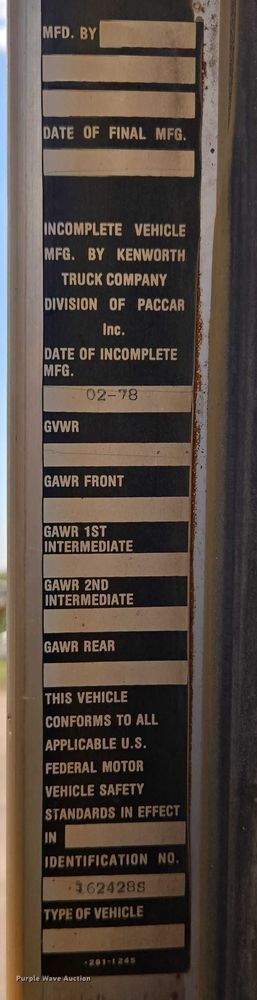 image for item DY1117 1978 Kenworth W900 water truck