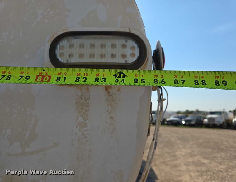 image for item DY1118 1994 Kenworth T600B water truck