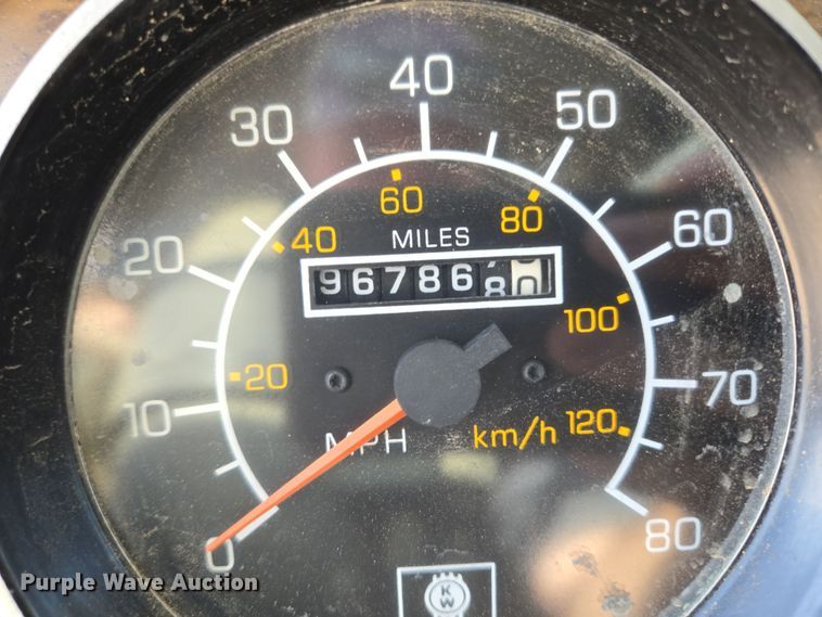 image for item DY1118 1994 Kenworth T600B water truck