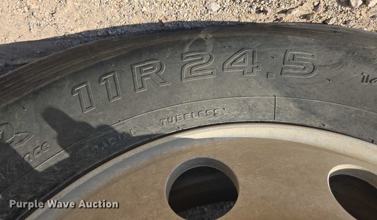 image for item DY1118 1994 Kenworth T600B water truck