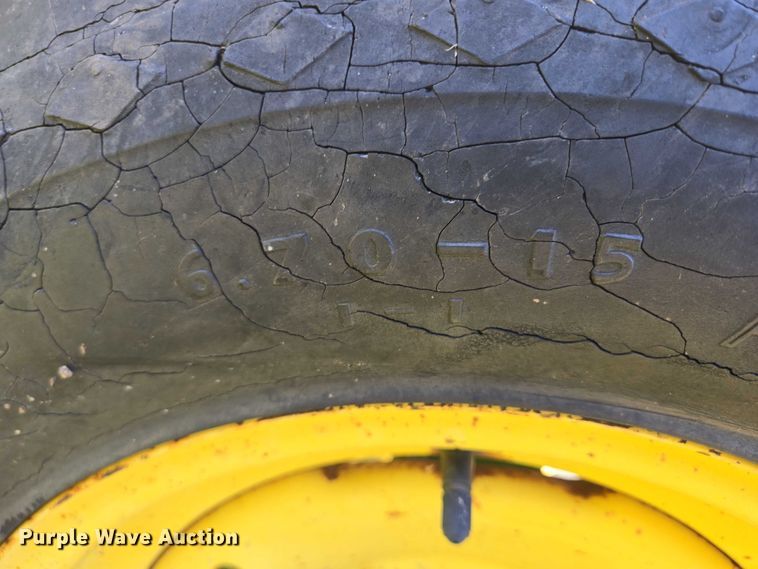 image for item DY1120 John Deere H1110 tandem disk
