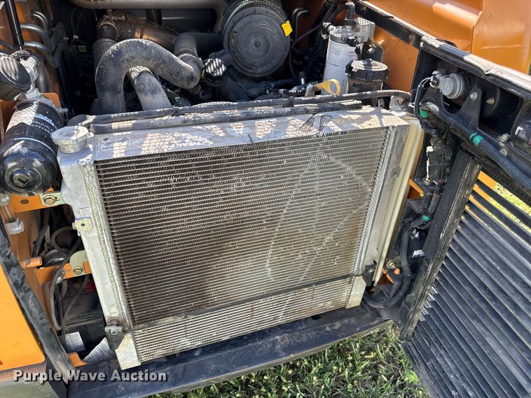 image for item DZ4220 2017 Case SR240 skid steer loader