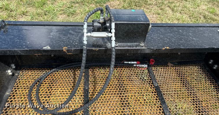 image for item DZ4223 2025 Future FT-VB59 skid steer screening bucket